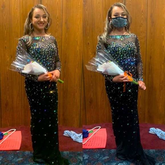 Night Moves Dresses & Skirts - 🖤 GORGEOUS AB-Stoned Black Formal Gown🖤